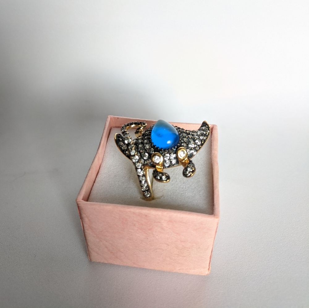 Stingray ring size 9